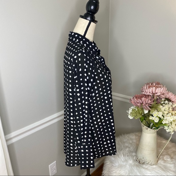 Pleione spotted long sleeve button down blouse - Picture 4 of 8